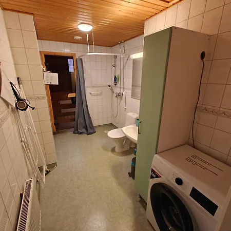 شقة Mid Haven Cozy With Sauna, Glassed Balcony And Free Parking