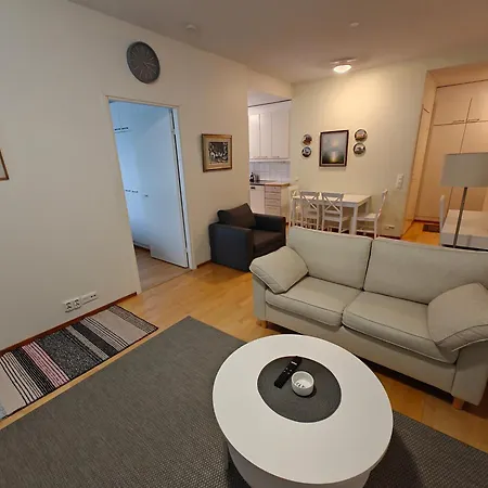 شقة Mid Haven Cozy With Sauna, Glassed Balcony And Free Parking كيمي