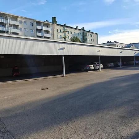 Mid Haven Cozy With Sauna, Glassed Balcony And Free Parking *