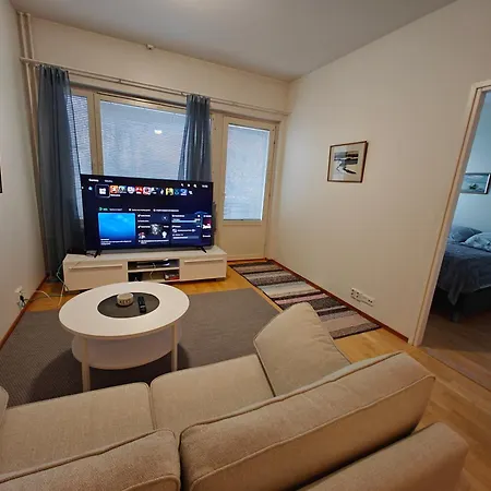 Mid Haven Cozy With Sauna, Glassed Balcony And Free Parking كيمي