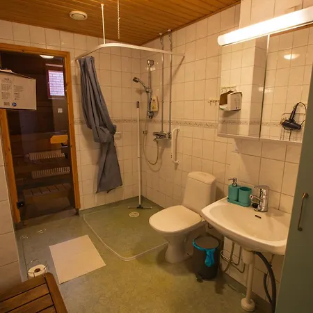 Mid Haven Cozy With Sauna, Glassed Balcony And Free Parking Appartamento