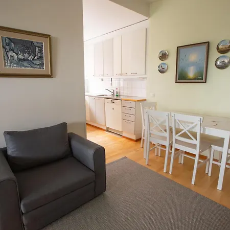 Mid Haven Cozy With Sauna, Glassed Balcony And Free Parking * Kemi