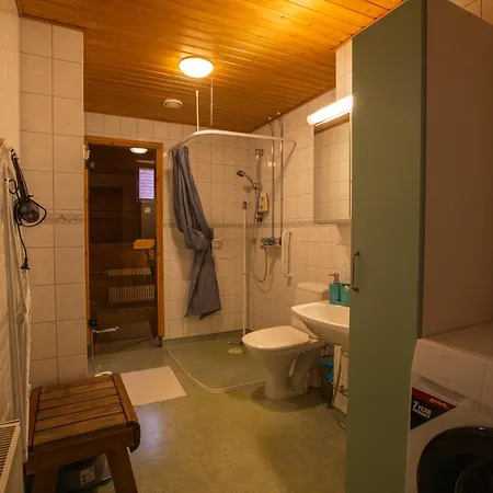 Mid Haven Cozy With Sauna, Glassed Balcony And Free Parking